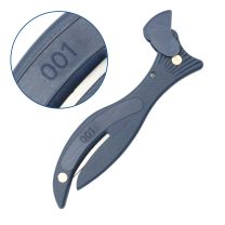 sequentially Numbered Metal Detectable Safety Knives with Enclosed Blade (SK109) (Pack of 10)